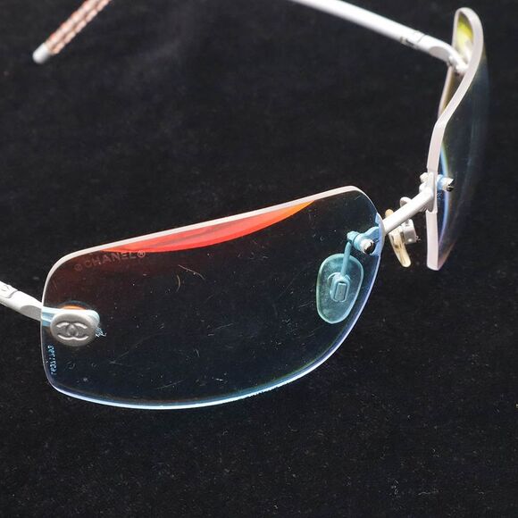 Chanel Sunglasses Aurora Lens Silver Clear Pink - Picture 6 of 6